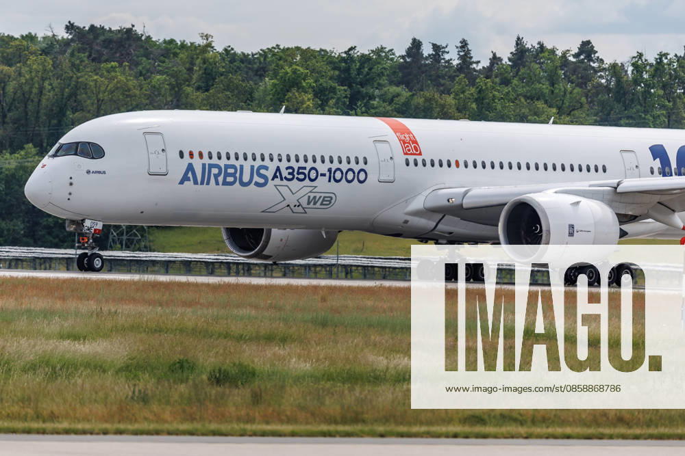Opening tour of the ILA Flight program with the Airbus 350 1000 at the ILA in Berlin Brandenburg on 10 06 2026 Berlin Germany