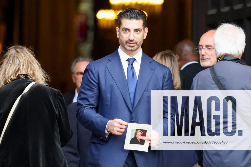 Guest at the funeral of B Chirac in the Sainte Clotilde Basilica in Paris 7th arrondissement on June 12, 2026 The former first lady of France died on June 5, 2026 at the age of 93 Jacovides Liewig Bestimage The funeral of B Chirac in the Sainte Clotilde Basilica in Paris 7th arrondissement on June 12, 2026 The former first lady of France died on June 5, 2026 at the age of 93 Paris France