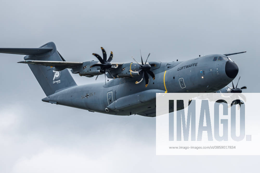 Flight program with the Airbus A400M Flight program with the Airbus A400M at the ILA in Berlin Brandenburg on 12 06 2026 Berlin Germany
