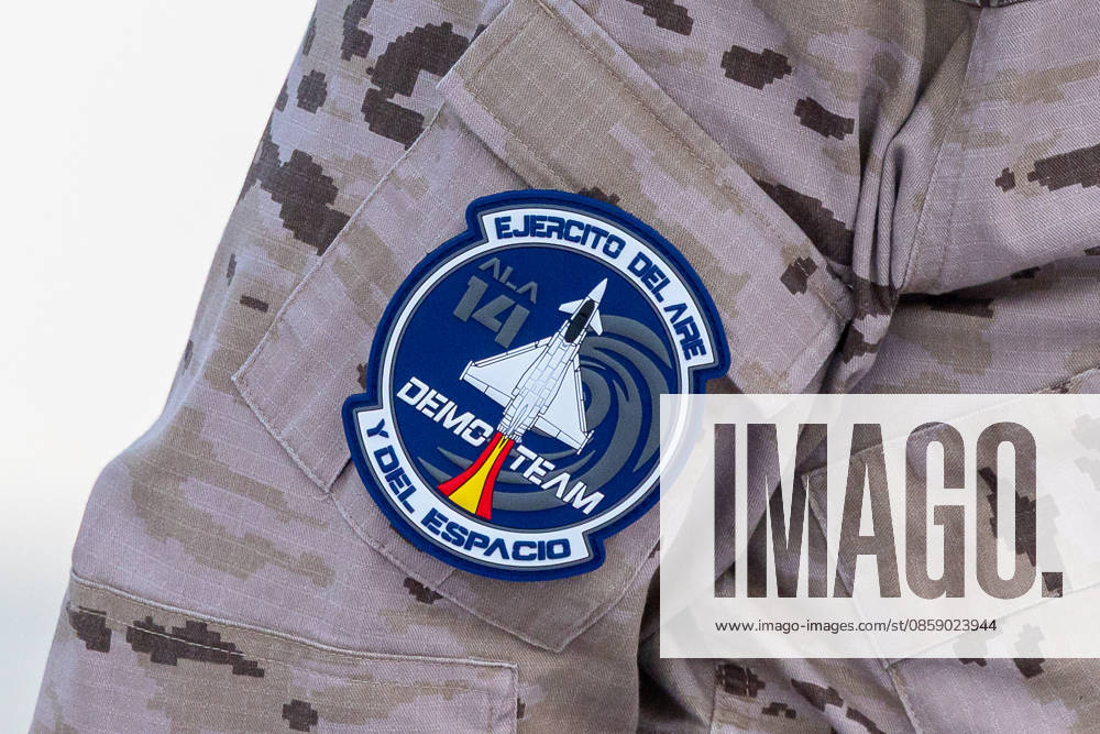 Trade visitor day at ILA Berlin 2026, Berlin, 12 06 2026 Close-up of a sleeve badge on a camouflage uniform The patch shows the emblem of the Ejercito del Aire y del Espacio Demo Team Ala 14, the Spanish Air Force, with a stylized Eurofighter fighter jet in the colors of the Spanish flag Schöneberg Berlin ExpoCenter Airport Brandenburg Germany 20260612-1V9A2970-M4000
