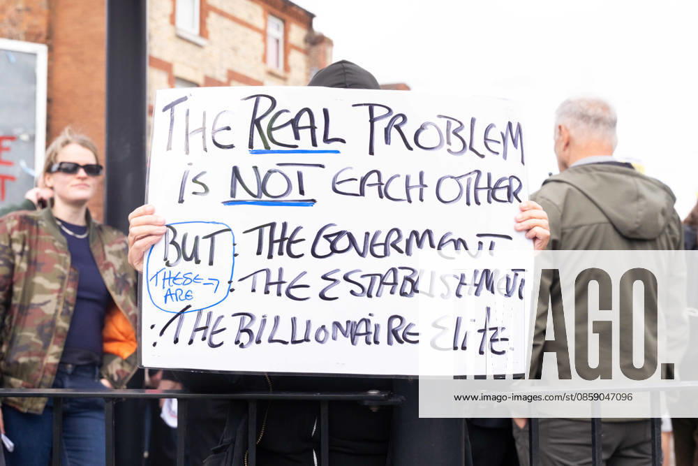 Anti-immigration protest march, Walton, Liverpool, UK, 13 June 2026. A large police presence prevents major disorder at an anti-immigration, pro-deportation protest march in Walton, Liverpool, UK, 13 June 2026., Credit:John Johnson Avalon