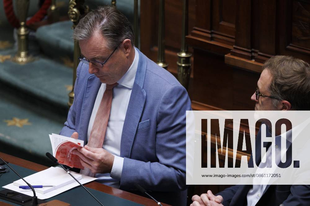 Prime Minister Bart De Wever and PS Paul Magnette pictured during a plenary session of the Chamber at the Federal Parliament in Brussels, Thursday 09 July 2026. NICOLASxMAETERLINCK 180779320