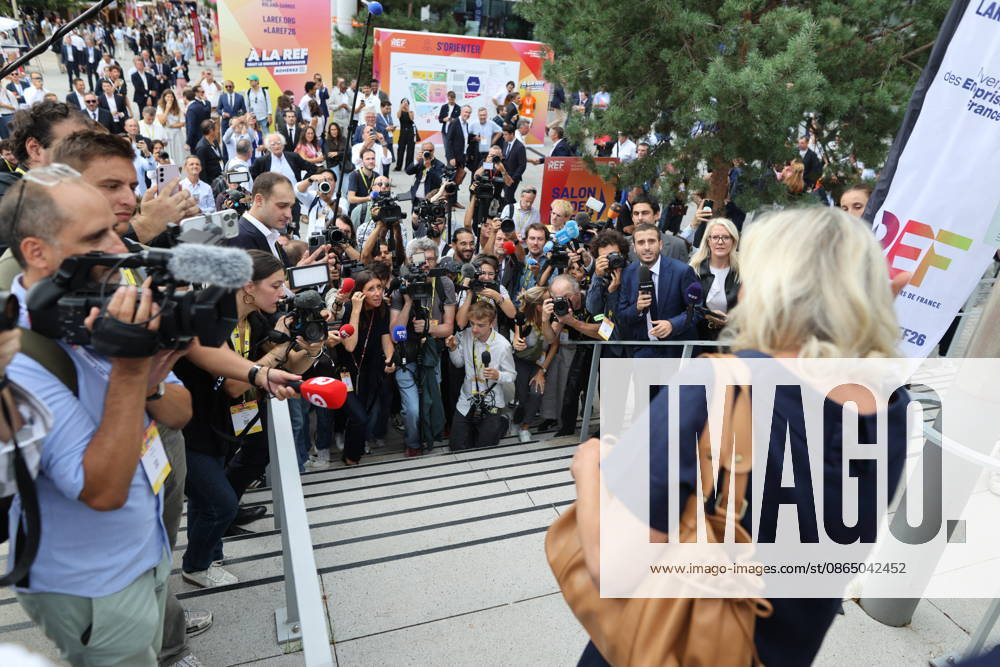 REF Medef - Marine Le Pen Arrives at Presidential Debate President of the Rassemblement National party and 2027 presidential candidate Marine Le Pen arrives at the presidential debate during the La REF 2026 meeting of French entrepreneurs, organised by the MEDEF, France s main employers federation, at the Roland-Garros venue in Paris, France on August 27, 2026. Photo by Raphael Lafargue ABACAPRESS.COM Paris France