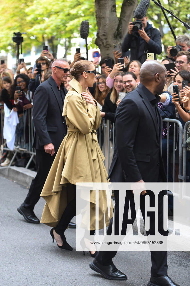 Celine Dion Arrives At The Royal Monceau - Paris Canadian singer Celine Dion arrives at the Le Royal Monceau - Raffles Paris hotel greeted by hundreds of fans following her flight from Las Vegas. Paris, France, August 28, 2026. Photo by Florian Poitout ABACAPRESS.COM Paris France