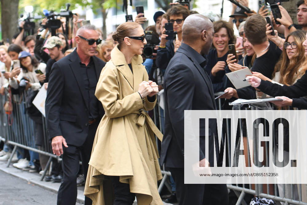 Celine Dion Arrives At The Royal Monceau - Paris Canadian singer Celine Dion arrives at the Le Royal Monceau - Raffles Paris hotel greeted by hundreds of fans following her flight from Las Vegas. Paris, France, August 28, 2026. Photo by Florian Poitout ABACAPRESS.COM Paris France