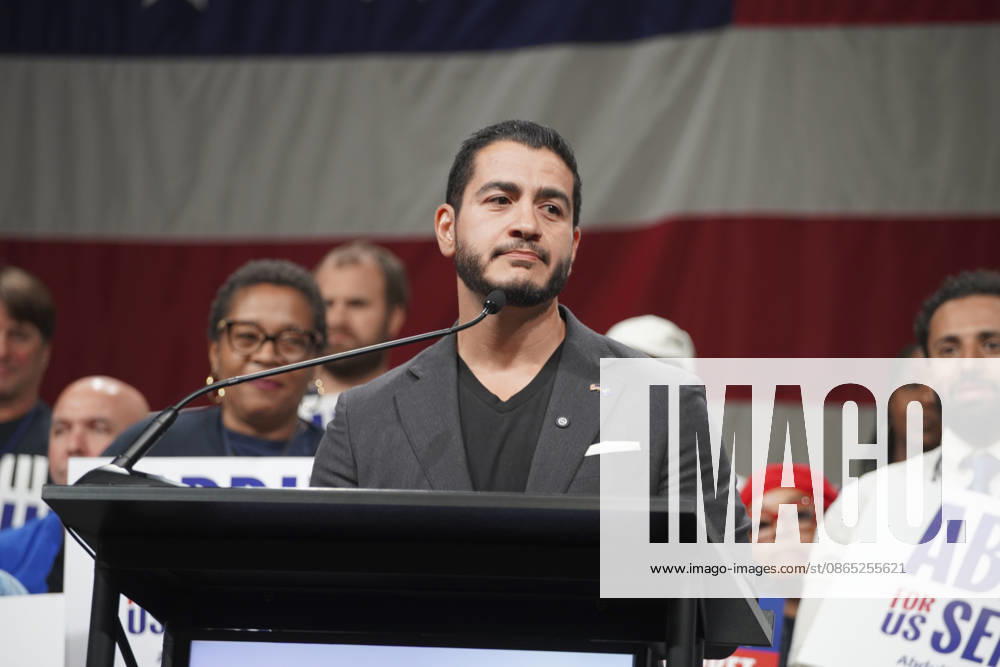 MI Democratic Party holds nominating convention LANSING, MICHIGAN, USA - AUGUST 29: Dr. Abdul El-Sayed, Democratic nominee for the US Senate, speaks at the Michgan Democratic Nominating Convention in Lansing MI, on August 29th, 2026. Katie McTiernan Anadolu Michigan United States. Editorial use only. Please get in touch for any other usage.