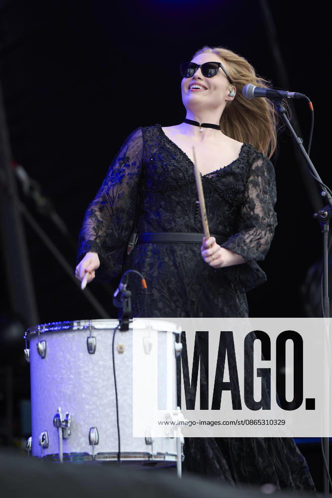 Big Feastival Day 3 2026 held at the Alex James Farm Featuring: Freya Ridings Where: Chipping Norton, United Kingdom When: 30 Aug 2026 Credit: Alan West Cover Images . NOT FOR USE BY NEWSPAPERS BASED IN THE UK.