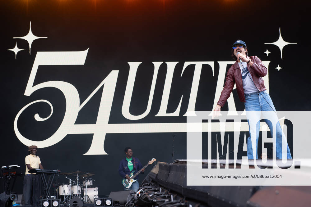 54 Ultra Performs at Reading Festival 2026 Sunday - Little John s Farm, Reading, UK American Singer-songwriter 54 Ultra (born John Anthony Johnny Rodriguez) performs on The Grid Stage at Reading Festival 2026, Little John s Farm, Reading, England, UK on Sunday 30 August 2026., Credit:Justin Ng Avalon UK, England, Reading, Little John s Farm