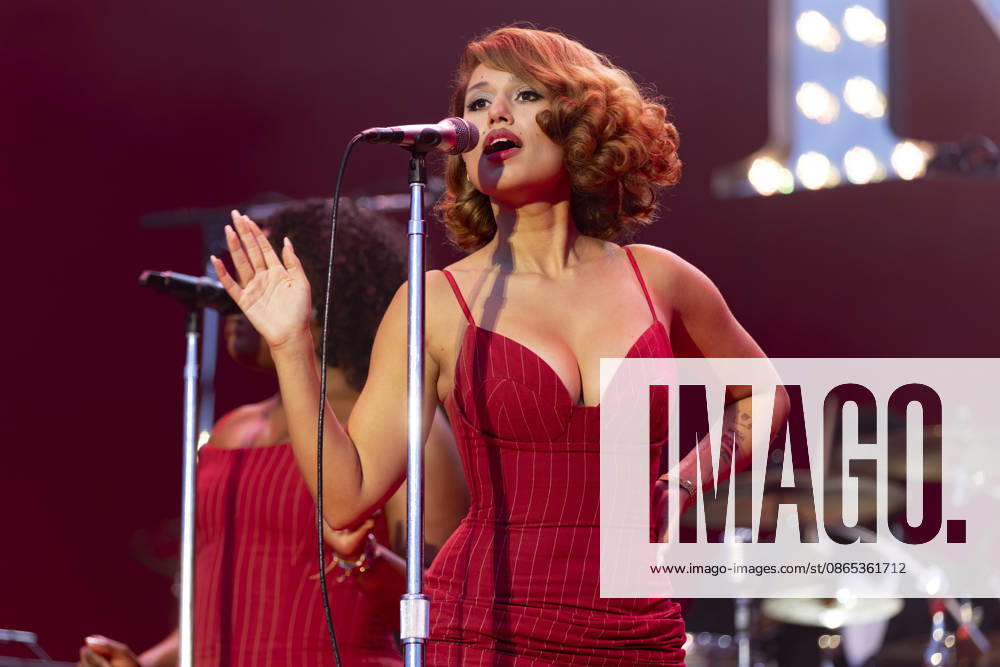 Raye performs at Leeds Festival Raye performs at Leeds Festival 2026, Bramham Park, Leeds, 30th August 2026, Credit:Mike Gray MIKE GRAY - B4227 Avalon