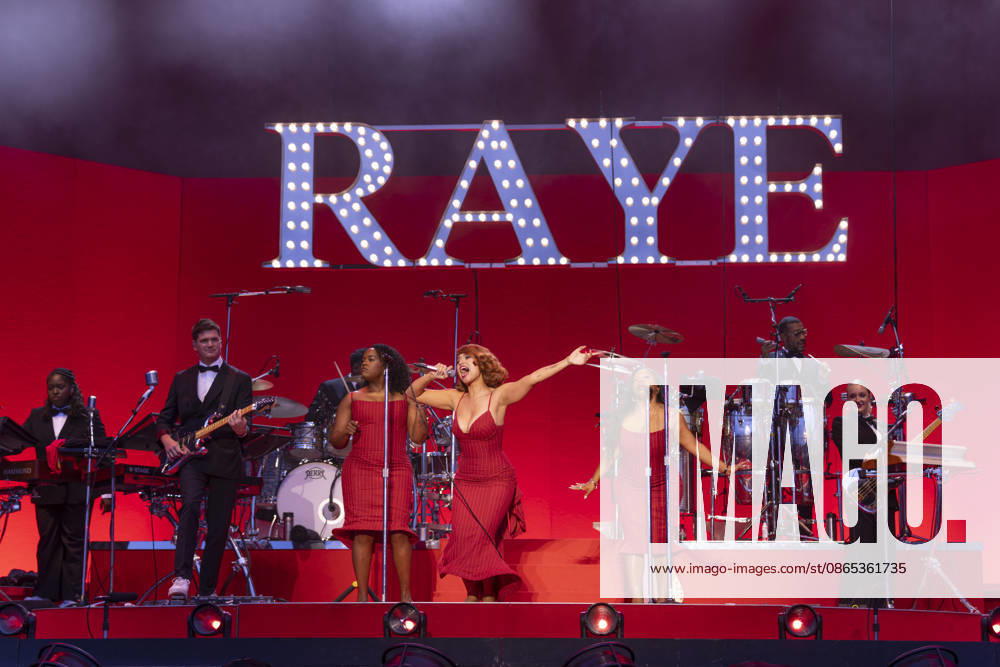 Raye performs at Leeds Festival Raye performs at Leeds Festival 2026, Bramham Park, Leeds, 30th August 2026, Credit:Mike Gray MIKE GRAY - B4227 Avalon