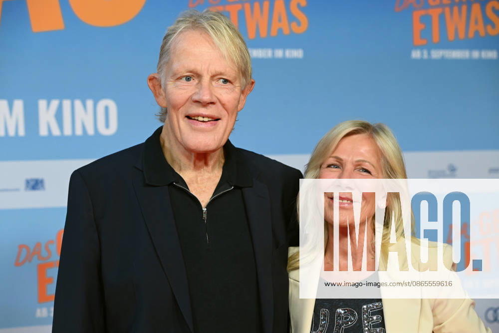 Alexander von der GROEBEN, former judoka, and Ulrike von der GROEBEN, TV host, Red Carpet, Red Carpet Show, arrival, film premiere of *DAS GEWISSE ETWAS* on September 1, 2026, at the Cinedom cinema in Cologne,
