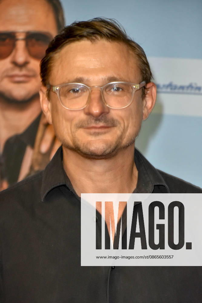 ABB GEWISSEETWAS Florian Lukas made a guest appearance on the red carpet at the NRW Kino film premiere of *Das gewisse Etwas* at the Cinedom theater on September 1, 2026, in Cologne, North Rhine-Westphalia, Germany