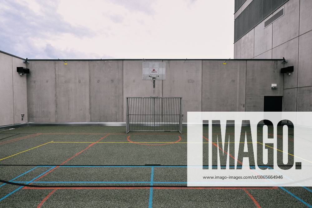 Illustration picture taken during the official opening of the new de Kade jail in Antwerp, Wednesday 2 September 2026. The prison will have capacity for 440 inmates. It will be divided into one wing for 330 men, one wing for 66 women and one wing comprising a medical centre and a care unit for 44 people. Each wing will consist of living units for 22 inmates. DIRKxWAEM 185048491