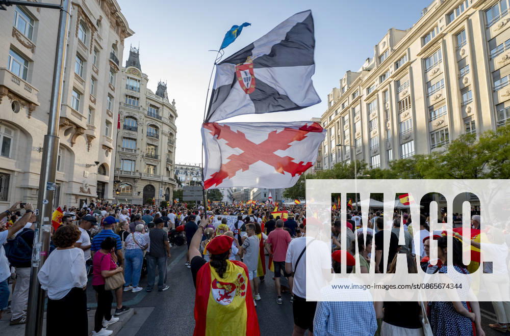 The Por Ceuta citizens’ initiative holds a demonstration in Madrid to mark the Day of the Autonomous City of Ceuta. Dozens of people participate in a demonstration to mark the Day of the Autonomous City of Ceuta on September 2, 2026, in Madrid, Spain. The protest, organized by the citizens’ initiative Por Ceuta, has the slogan Ceuta Unites Us SEPTEMBER 2, 2026 CEUTA DAY PROTEST RALLY MIGRANTS IMMIGRANTS SUPPORT SOLIDARITY MIGRATION CRISIS HUMANITARIAN CRISIS Madrid Madrid Espana