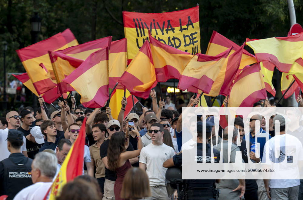 The Por Ceuta citizens’ initiative holds a demonstration in Madrid to mark the Day of the Autonomous City of Ceuta. Dozens of people participate in a demonstration to mark the Day of the Autonomous City of Ceuta on September 2, 2026, in Madrid, Spain. The protest, organized by the citizens’ initiative Por Ceuta, has the slogan Ceuta Unites Us SEPTEMBER 2, 2026 CEUTA DAY PROTEST RALLY MIGRANTS IMMIGRANTS SUPPORT SOLIDARITY MIGRATION CRISIS HUMANITARIAN CRISIS Madrid Madrid Espana