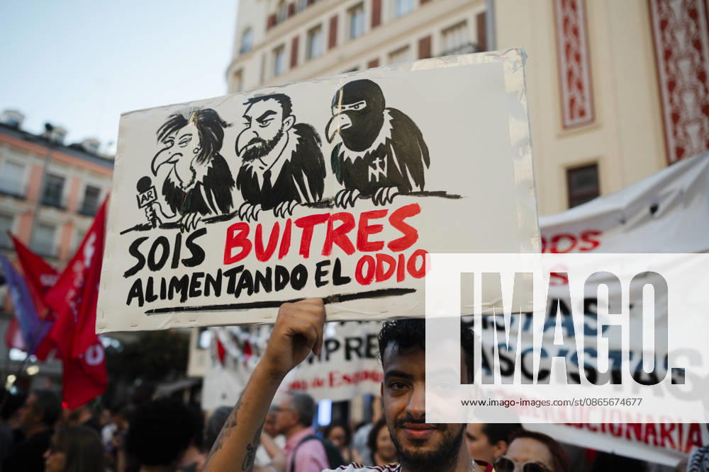 Rally in Madrid Against Racism in Ceuta Several people at a rally against racism in Ceuta, in Plaza de Callao, on September 2, 2026, in Madrid, Spain. The Madrid Internationalist Assembly has organized this protest under the slogan Let’s Put a Stop to Racism. SEPTEMBER 2, 2026 CEUTA DAY PROTEST RALLY MIGRANTS IMMIGRANTS SUPPORT SOLIDARITY CRISIS MIGRATION CRISIS HUMANITARIAN CRISIS RACISM ANTI-RACISM Madrid Madrid, Spain