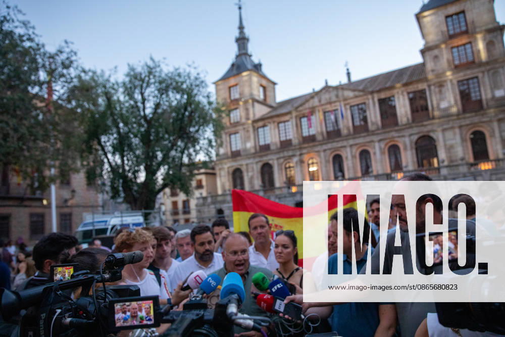 Toledo Holds Rally in Support of the People of Ceuta: Miguel Tellado, secretary general of the PP, speaks to the media during a rally in solidarity with Ceuta on September 2, 2026, in Toledo, Castilla-La Mancha, Spain. Coinciding with Ceuta Day, more than 260 Spanish municipalities have been called upon to show their support for the people of Ceuta in the face of the migration crisis caused by the arrival of more than 70,000 migrants across the border with Morocco. The demonstrations are part of the For Ceuta initiative, backed by the Spanish Federation of Municipalities and Provinces (FEMP). SEPTEMBER 2, 2026 CEUTA DAY PROTEST RALLY MIGRANTS IMMIGRANTS FEMP SUPPORT SOLIDARITY MIGRATION CRISIS CRISIS HUMANITARIAN Juanma Jimé Toledo Casti