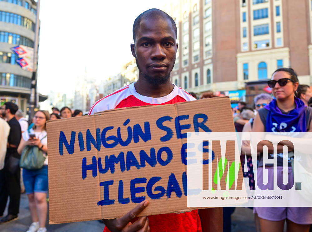 Anti-racism demonstration in Madrid s Callao Square amid the political debate over migration and the situation in Ceuta. The demonstration has been called by left-wing political parties and groups as a counter-protest to demonstrations called by Spain s People s Party (PP) and Vox. Madrid SPAIN - ZUMAz108 20260902_znp_z108_022