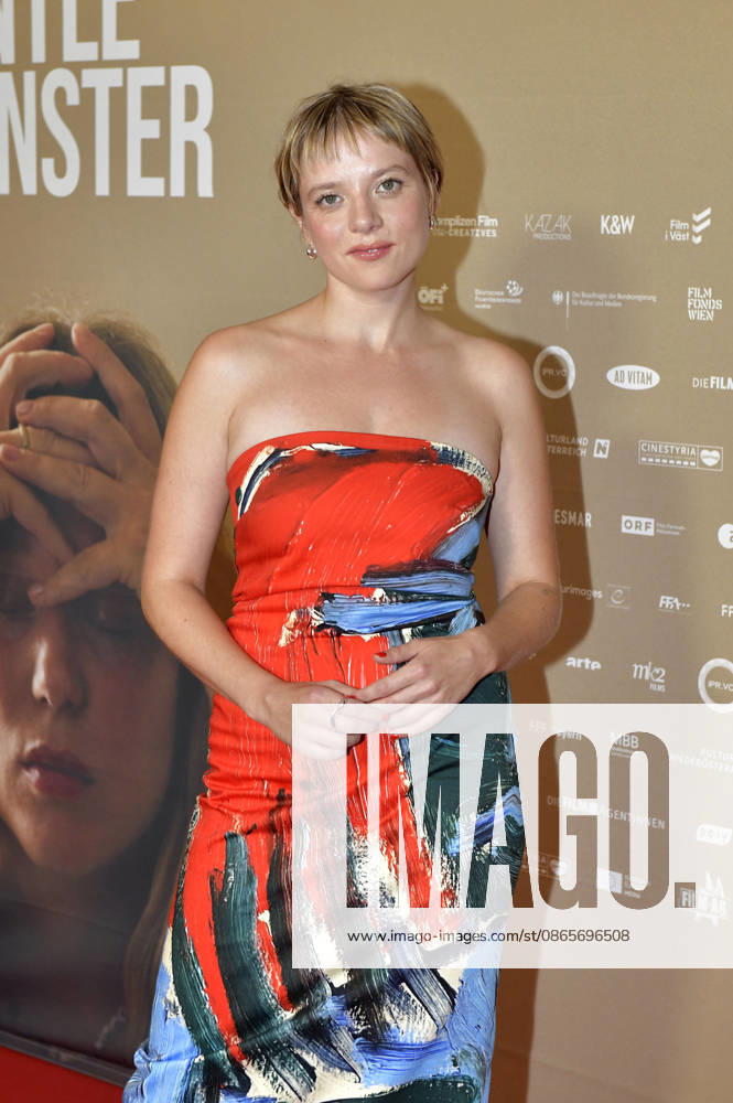 Jella Haase at the premiere of *Gentle Monster* at the Delphi Filmpalast in Berlin, September 2, 2026 Foto:xM.xBehrensx xFuturexImagex monster_6954