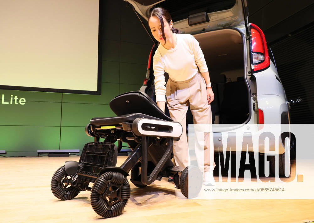 Tokyo, Japan - Japanese personal mobility company Whill unveils the new lighweight folding electric wheelchair Whill Model C Lite in Tokyo on Thursday, September 3, 2026. The new mobility weighing 18.6kg body with carbon fiver reinforced plastics parts has omni-directional wheels for front wheels and high performance battery to drive 38.5km of distance. (photo by Yoshio Tsunoda AFLO) aflo_344739884