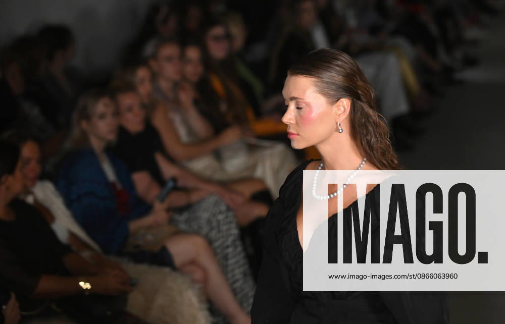 A model presents an outfit from the latest collection of the DARJA DONEZZ brand during Ukrainian Fashion Week SS27 at the Mystetskyi Arsenal National Cultural, Art and Museum Complex, Kyiv, Ukraine, September 5, 2026. The catwalk show was held in a shelter due to an air raid. (Photo by Yevhen Kotenko Ukrinform) DARJA DONEZZ catwalk show at UFW SS27