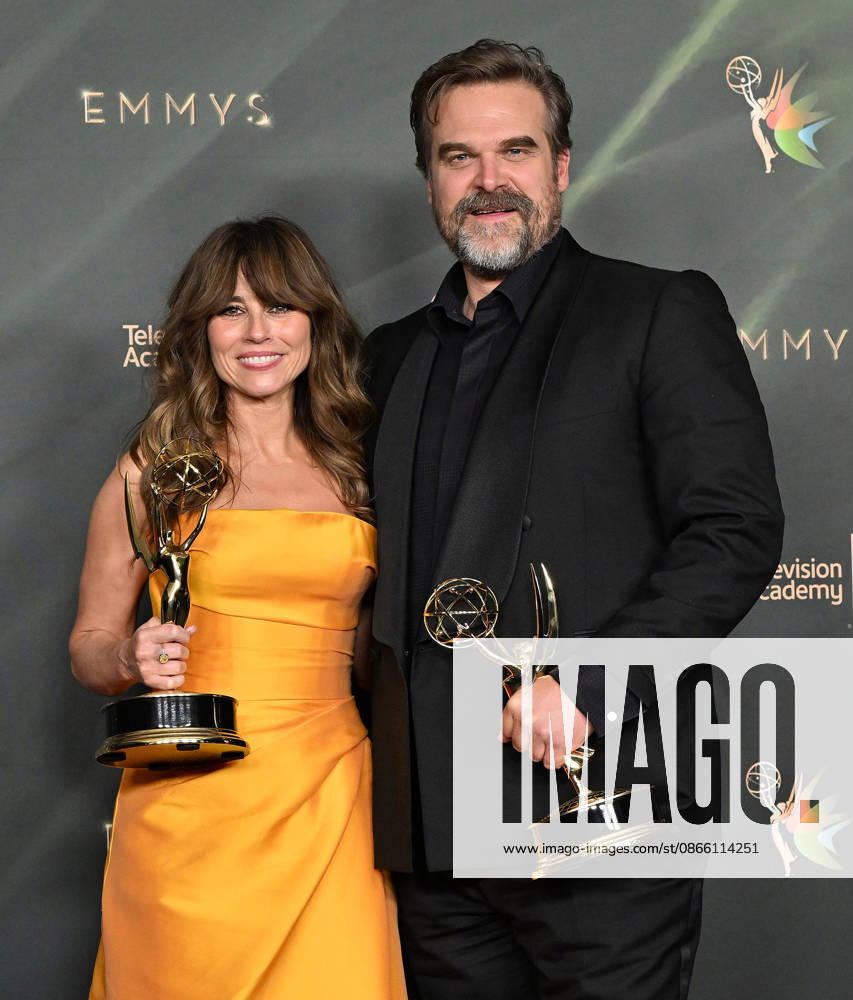 78th Emmy Awards Night 2 Linda Cardellini and David Harbour in the press room at the 78th Emmy Awards Night 2, held at the Peacock Theatre in Los Angeles, Ca. on September 6, 2026. Los Angeles Peacock Theatre California USA