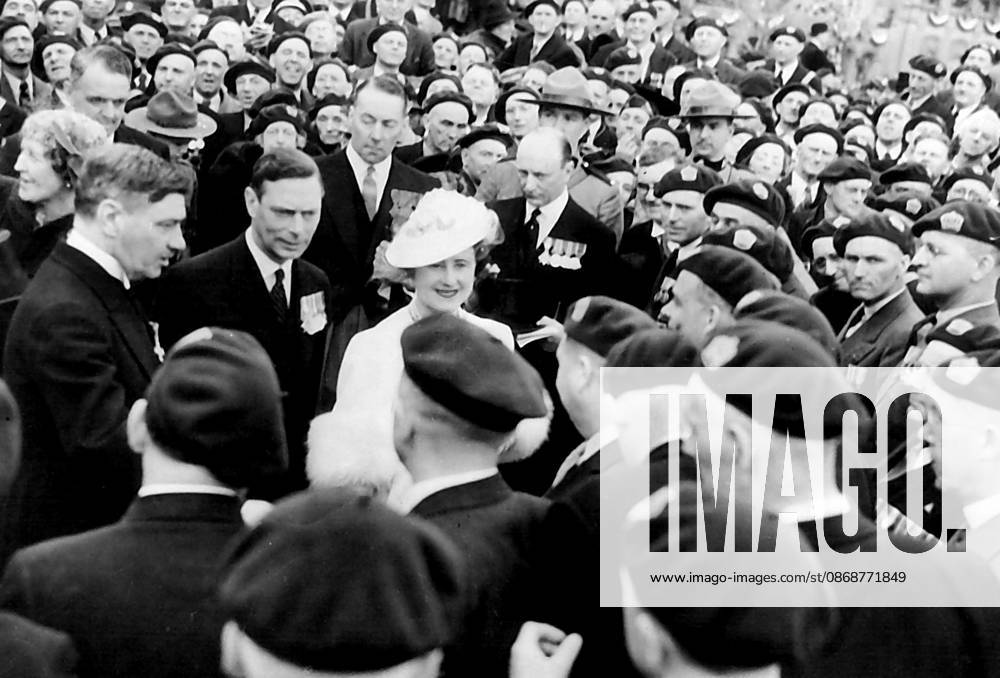 King & Queen in Canada. June 8, 1939. (Photo by The Associated Press of Great Britain Ltd.).