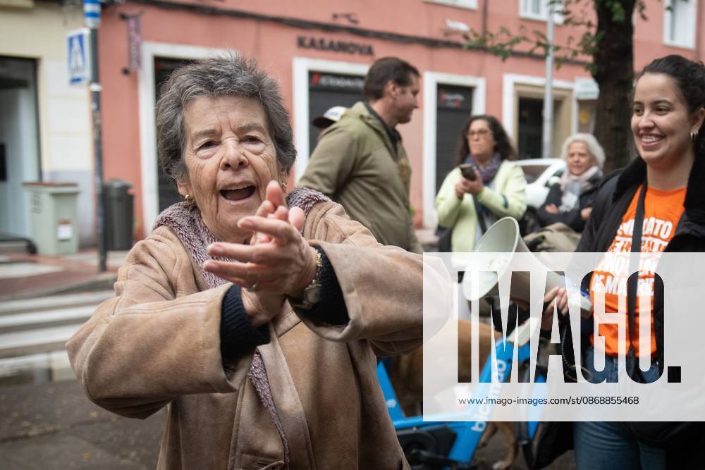 Maricarmen, the 87-year-old woman evicted from her home in Madrid, has died. File photo: Maricarmen celebrates the postponement of her eviction until October 29, 2025, in Madrid, Spain. Maricarmen, 87 years old and with a 50% disability rating, has lived there for nearly seventy years, ever since her family signed a traditional lease in 1956. Fernando Sá, Madrid, Madrid, Spain