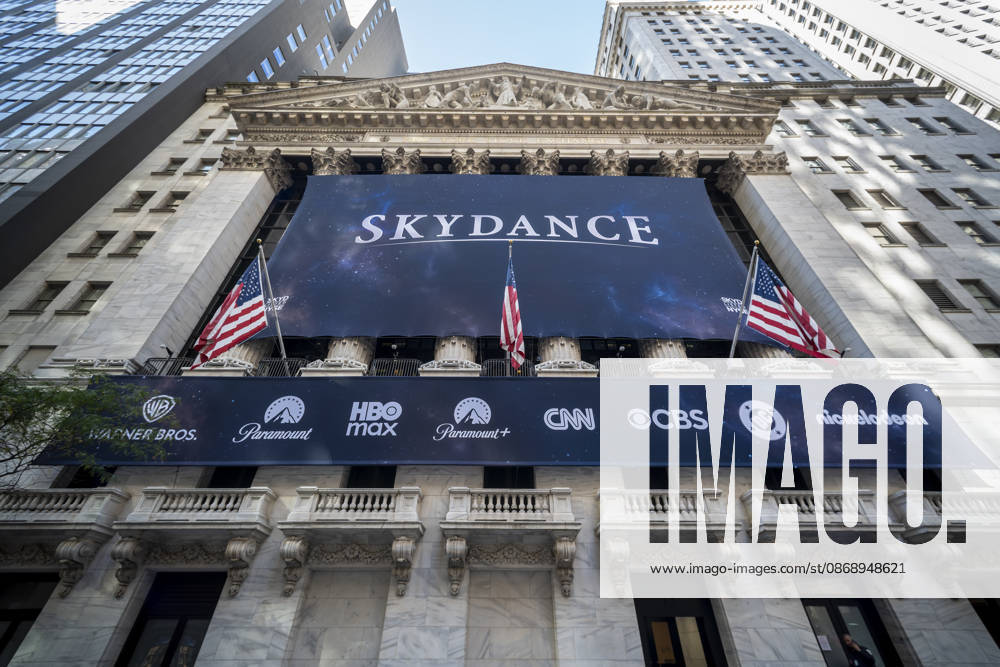 Skydance at the NYSE The New York Stock Exchange is decorated with a banner for Skydance on Thursday, October 8, 2026 celebrating it listing from NASDAQ to the NYSE following its acquisition of Warner Bros. Discovery.. ( RichardxB.xLevine