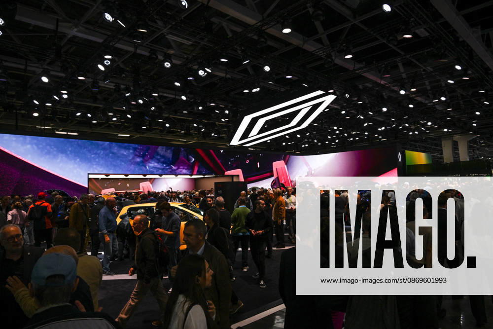 Paris Motor Show 2026 Renault automobile logo at the International Motor Show 2026 in Paris Porte de Versailles on October 15,2026. Photo by Tomas Stevens ABACAPRESS.COM Paris France
