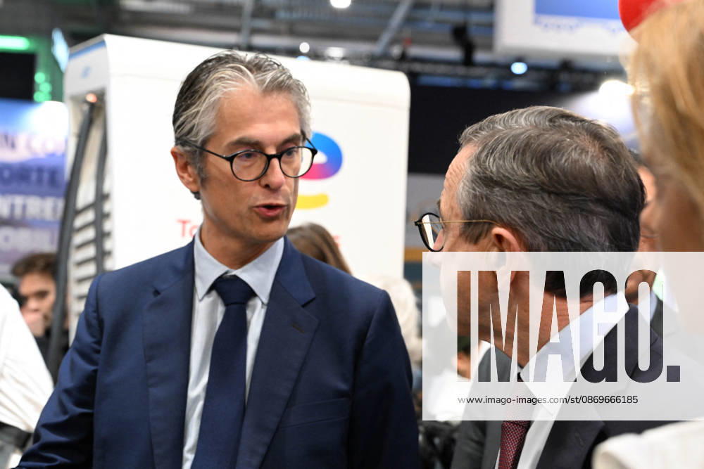 Bruno Retailleau at the Paris Motor Show 2026 Bruno Retailleau candidate for the 2027 presidential election at the International Motor Show 2026 in Paris Porte de Versailles on October 15,2026. Photo Ait Adjedjou Karim ABACAPRESS.COM Paris France