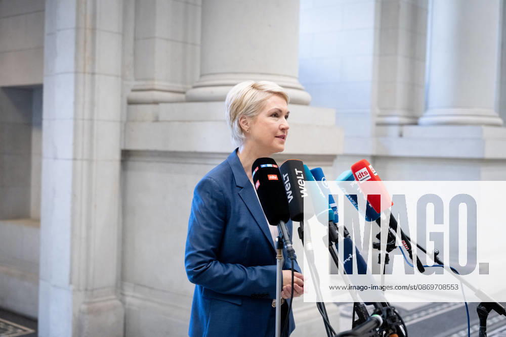 Meeting, Bundesrat, Minister-President, Manuela Schwesig Meeting, Bundesrat, Berlin, Minister-President, Manuela Schwesig Berlin Berlin GER