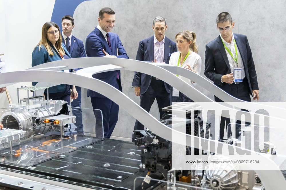 Paris, France October 16, 2026 - Paris Motor Show - Jordan Bardella RN, RASSEMBLEMENT NATIONAL, BARDELLA, SALON DE L AUTO, INDUSTRIE AUTOMOBILE, ECONOMIE, VOITURES,