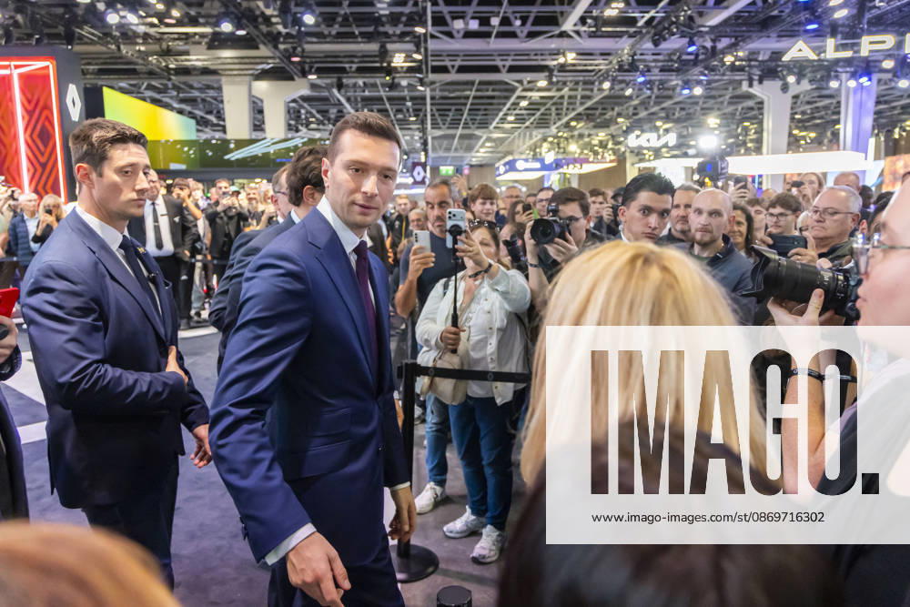 Paris, France October 16, 2026 - Paris Motor Show - Jordan Bardella RN, RASSEMBLEMENT NATIONAL, BARDELLA, SALON DE L AUTO, INDUSTRIE AUTOMOBILE, ECONOMIE, VOITURES,