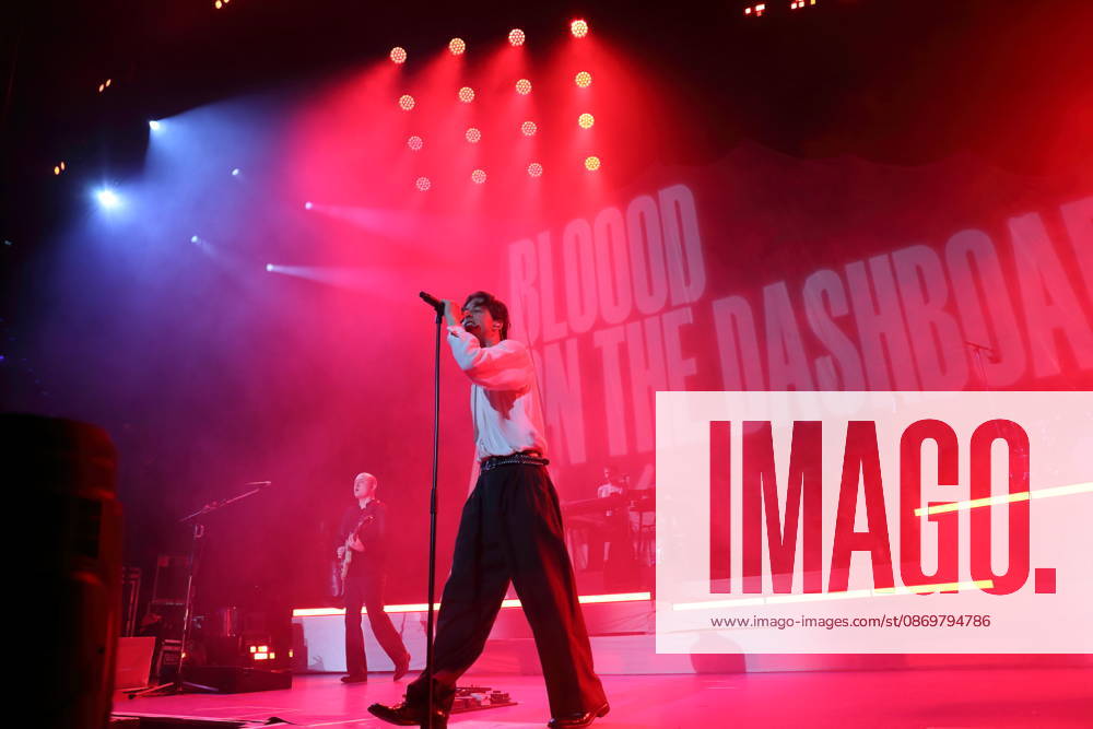Frederik Fred Rabe of the band Giant Rooks at a concert at the Max Schmeling Halle in Berlin, October 17, 2026 Giant Rooks Concert Berlin