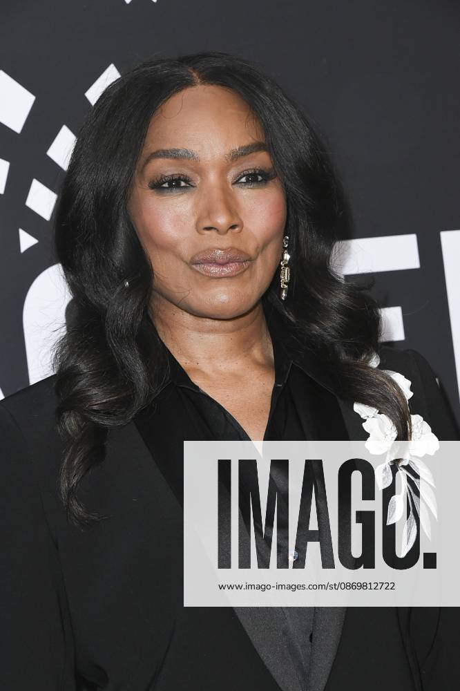 Angela Bassett at arrivals for LA Opera s Opening Night Gala, Dorothy Chandler Pavilion in The Music Center, Los Angeles, CA, October 17, 2026. Photo By: Elizabeth Goodenough Everett Collection LA Opera s Opening Night Gala PUBLICATIONXNOTxINxCANxCHNxFRAxITAxJPNxNORxPOLxRUSxESPxUKxUSA