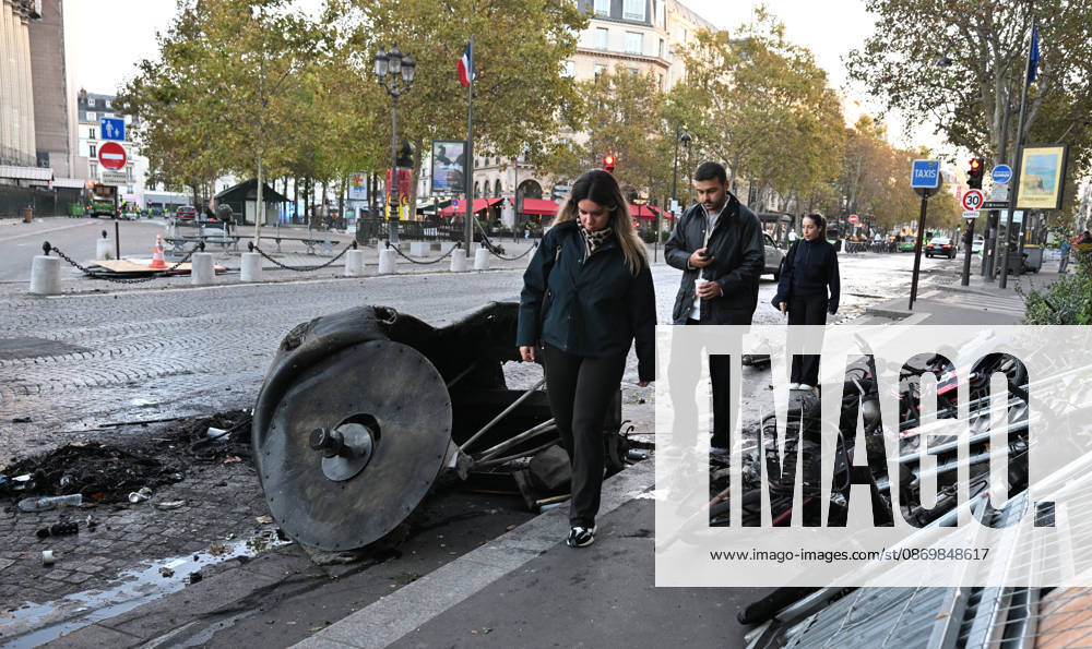 Aftermath of clashes during nationwide protests in Paris PARIS, FRANCE - OCTOBER 18: People walk past burnt-out bicycles following clashes during nationwide protests against the high cost of living and rising fuel prices in Paris, France on October 18, 2026. Mustafa Yalcin Anadolu Paris France. Editorial use only. Please get in touch for any other usage.