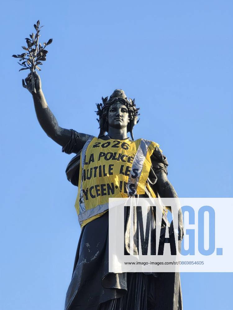 Aftermath of clashes during nationwide protests in Paris PARIS, FRANCE - OCTOBER 18: A yellow vest is seen draped over the statue of Marianne (Monument a la Republique) on the Place de la Republique following clashes during nationwide protests against the high cost of living and rising fuel price on October 18, 2026 in Paris, France. Mustafa Yalcin Anadolu Paris France. Editorial use only. Please get in touch for any other usage.