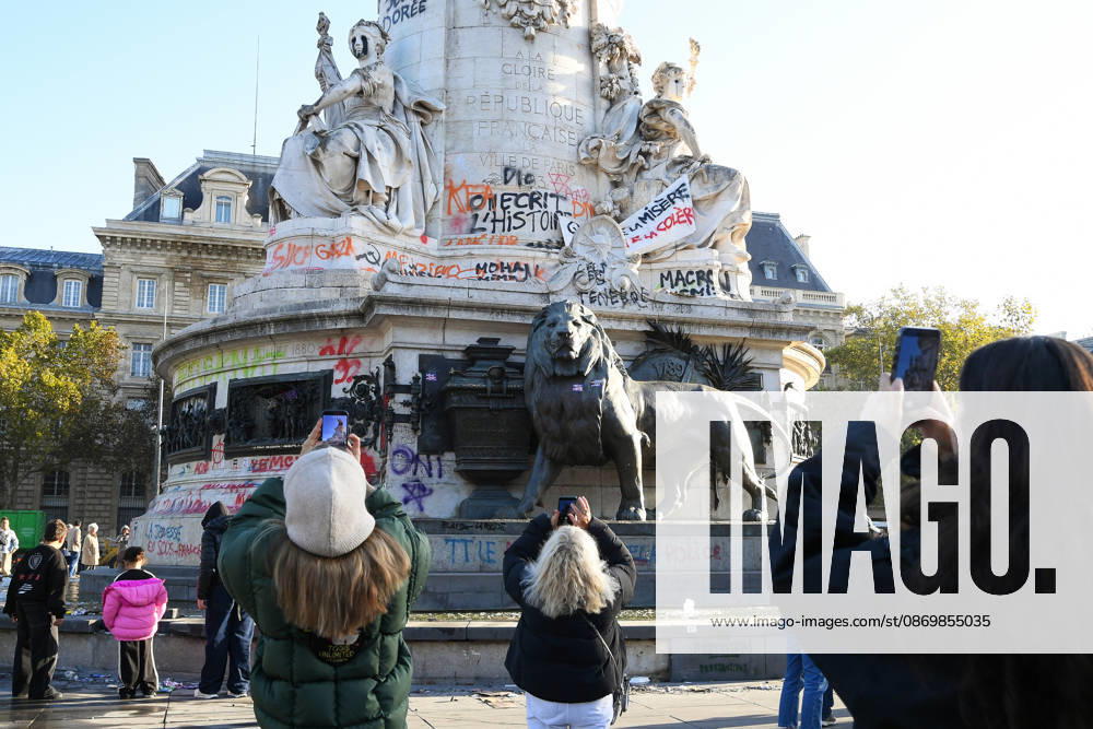 October 17 Protest in Paris: The Day After at Place de la République The day after Violent clashes between protesters and French police during the demonstration against the high cost of living in Paris, France, on October 18, 2026 460560 2026 10 18 Paris France