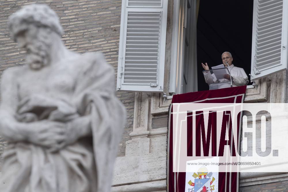 Pope Leo XIV, one day after his return from the Gemelli hospital for lung surgery, recites his traditional Angelus prayer from his study overlooking St. Peter s Square in the Vatican..Pope Leo XIV during Sunday Angelus Prayer in Vatican Vatican City Vatican - ZUMAs197 20261018_aaa_s197_003