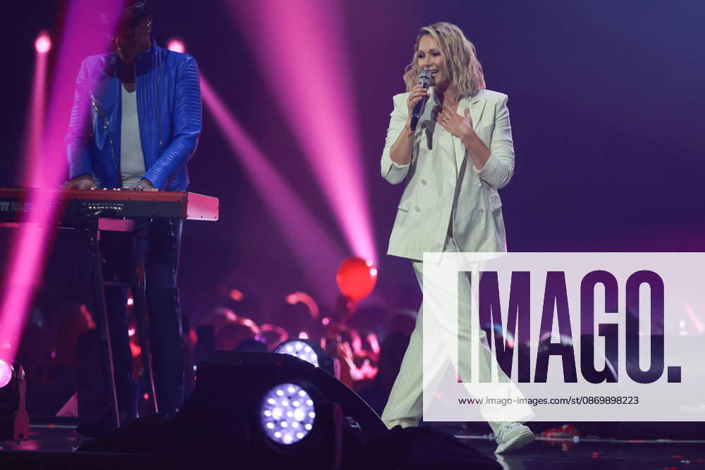 Schlagerboom 2026: Everything Sparkles, Everything Glitters on October 17, 2026, at the Westfalenhalle in Dortmund. Helene Fischer. Photo: osnapix, Marcus Hirnschal. Schlagerboom 2026: Everything Sparkles, Everything Glitters MH