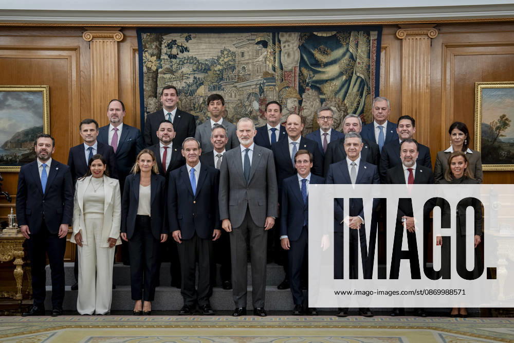 The King Receives a Delegation of Ibero-American Mayors at La Zarzuela King Felipe VI poses for a group photo with a delegation of mayors participating in the Second Meeting of Ibero-American Cities at the Palace of La Zarzuela on October 19, 2026, in Madrid, Spain. The mayors are participating in the Second Meeting of Ibero-American Cities, organized by the Union of Ibero-American Capital Cities (UCCI) and the Ibero-American General Secretariat (SEGIB). OCTOBER 19, 2026. On Foot, Madrid, Madrid, Spain