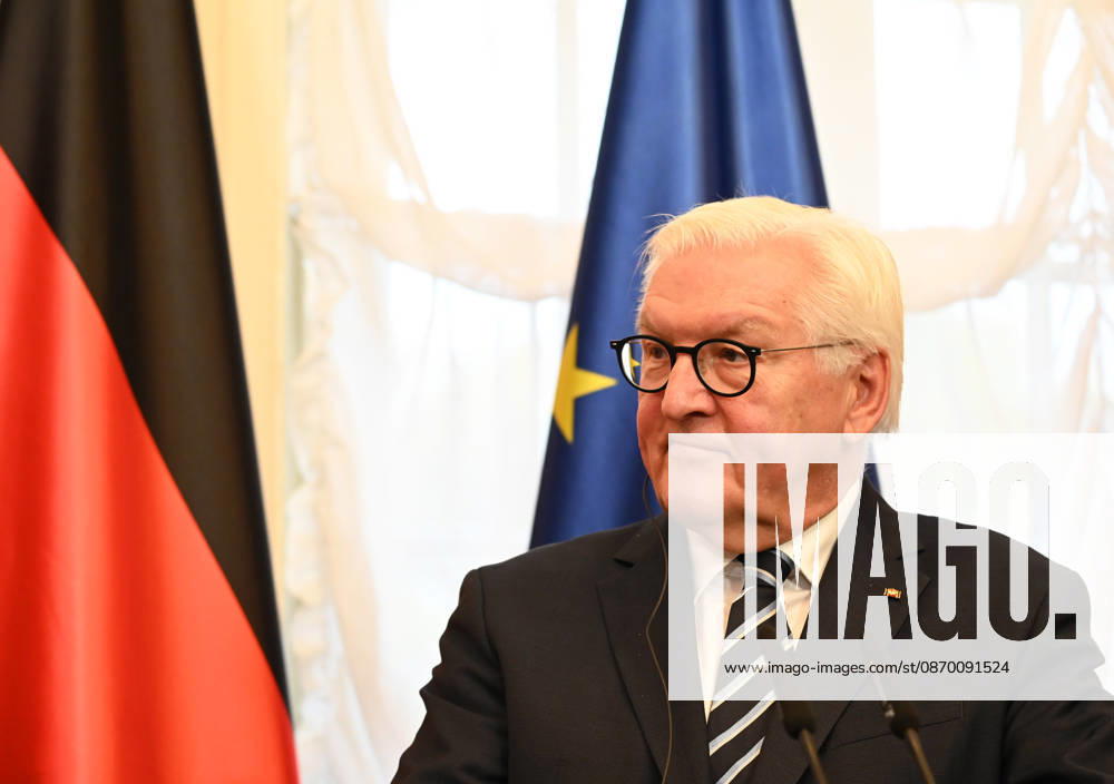 German President Steinmeier meets Mongolian President Khurelsukh in Berlin BERLIN, GERMANY - OCTOBER 20: German President Frank-Walter Steinmeier and Mongolian President Ukhnaagiin Khurelsukh (not seen) hold a joint press conference following their meeting at Villa Borsig in Berlin, Germany, on October 20, 2026. The talks focus on bilateral relations between the two countries, which established a strategic partnership in 2024. Volodymyr Sindieiev Anadolu Berlin Germany. Editorial use only. Please get in touch for any other usage.