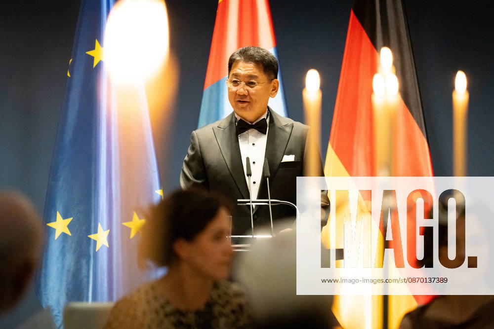 State banquet, President, Mongolia, Ukhnaa Khurelsukh s official residence at Spreebogen, Berlin, State banquet, Federal President Frank Walter Steinmeier, President, Mongolia, Ukhnaa Khurelsukh Berlin Berlin GER