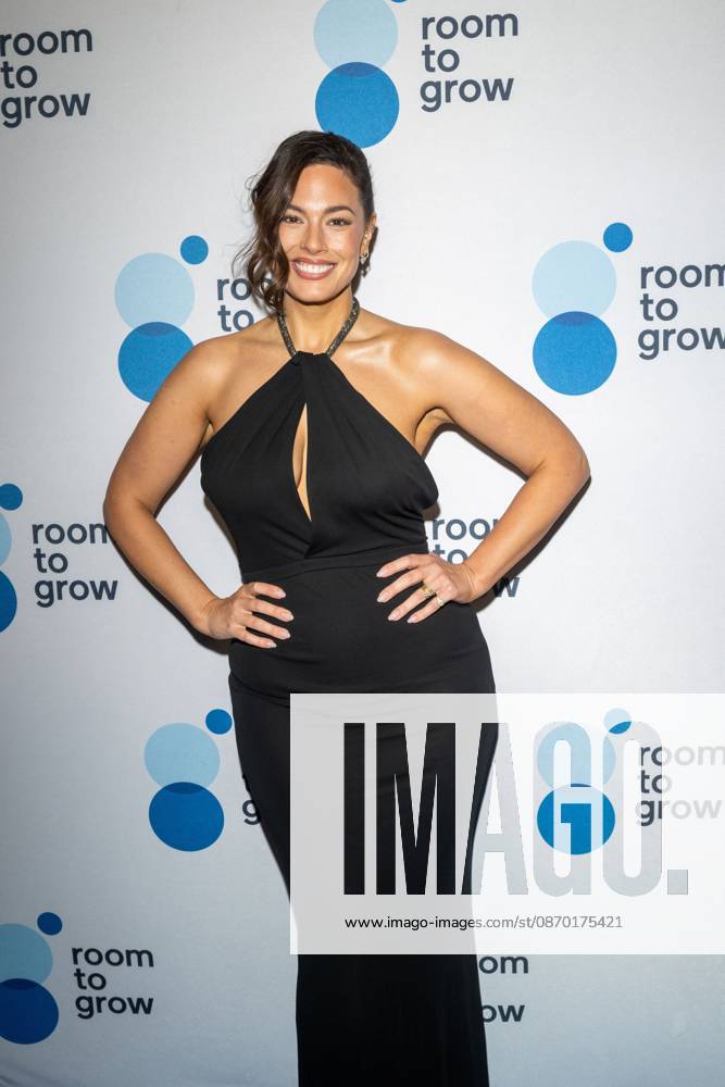 Room to Grow Gala, New York, USA - 20 Oct Ashley Graham attends the Room to Grow Gala at Ziegfeld Ballroom on October 20, 2026 in New York City. New York United States