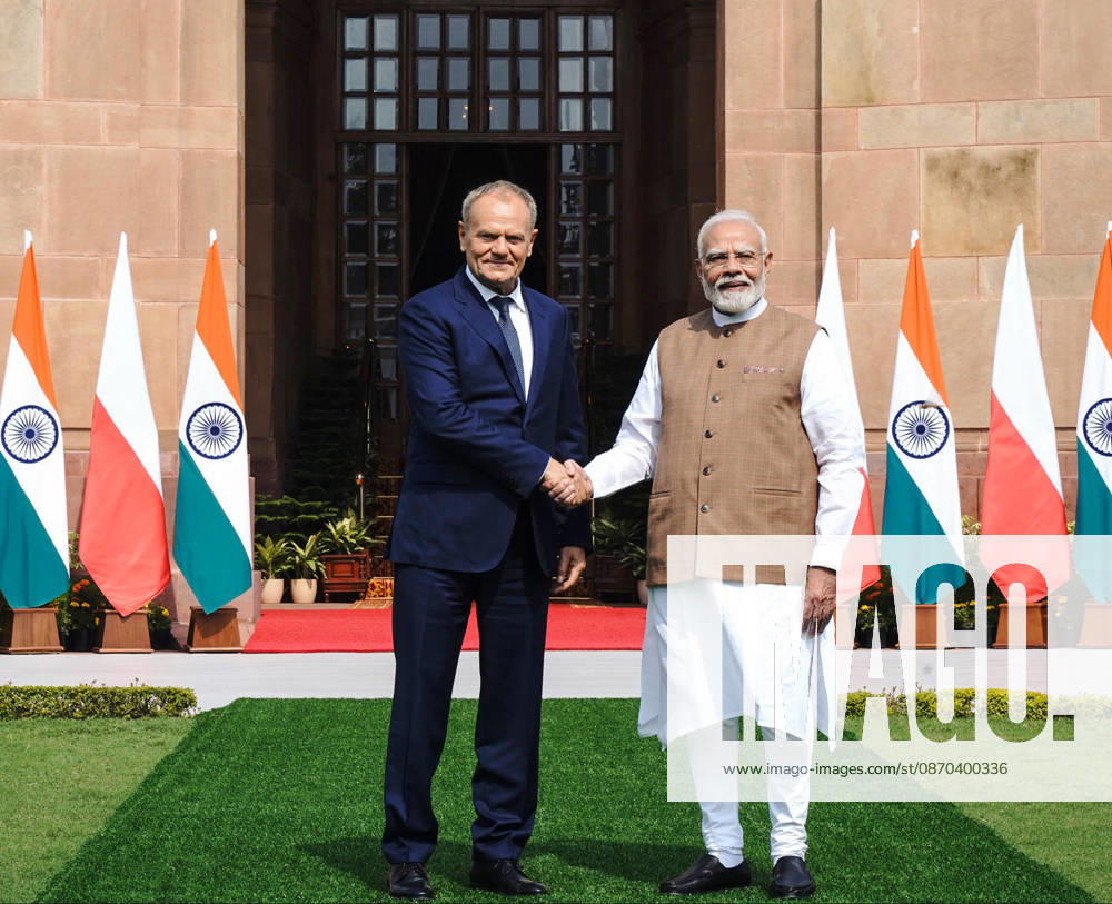 Poland PM Donald Tusk in India New Delhi, Oct 22 (ANI): Prime Minister Narendra Modi shakes hands with his Polish counterpart, Donald Tusk, at Hyderabad House, in New Delhi on Thursday. (@MEAIndia X ANI Photo) NEW DELHI Delhi India