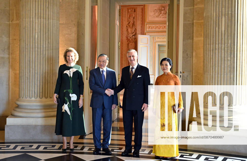 King Philippe of Belgium meets with Vietnamese President To Lam in Belgium BRUSELLS, BELGIUM - OCTOBER 23: King Philippe of Belgium (2nd R) and Queen Mathilde (L) host Vietnamese President To Lam (2nd L) and his wife, Ngo Phuong Ly (R), at the Royal Palace of Laeken in Belgium, Brussels on October 23, 2026. Dursun Aydemir Anadolu Brussels Belgium. Editorial use only. Please get in touch for any other usage.