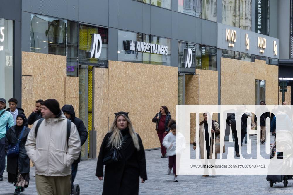 Storefronts boarded up with wooden panels at Rue Neuve Nieuwstraat, in Brussels, on Friday 23 October 2026. Stores are preparing for another protest scheduled for Saturday. NICOLASxMAETERLINCK 190739845