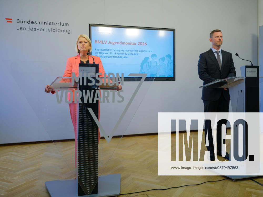 Press Conference on the BMLV Youth Monitor 2026—Federal Minister of Defense Klaudia Tanner (ÖVP) and Head of the Strategic Market and Opinion Research Division Wolfgang Prinz (BMLV) on October 23, 2026, at the press conference on the topic What Do Youth Think About the Austrian Armed Forces at the Rossauer Barracks in Vienna, Vienna, Austria