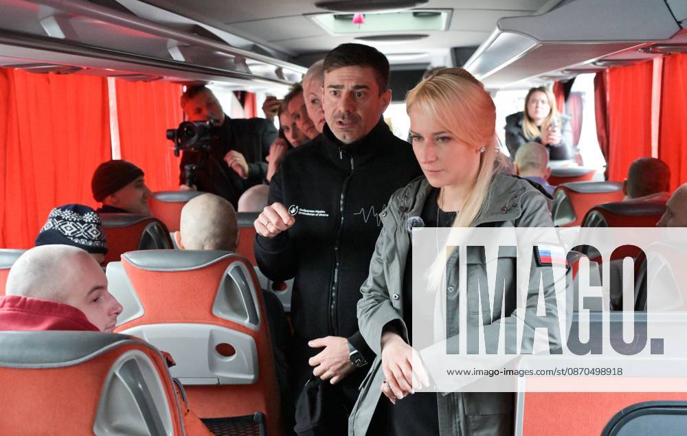 Belarus Russia Ukraine Military Operation POWs Exchange 9271125 23.10.2026 Russian Human Rights Commissioner Yana Lantratova and Ukrainian Human Rights Commissioner Dmytro Lubinets are seen in a bus with Ukrainian prisoners-of-war during an exchange between Russia and Ukraine at the Novaya Guta checkpoint in Gomel Region, Belarus. Russia and Ukraine on October 23 complete a swap of 270 prisoners of war each. A humanitarian action to reunite Russian and Ukrainian families also takes place, a total of seven people return to Russia, including a married couple, and six families travel to Ukraine. Yuri Kochetkov Sputnik Gomel region Belarus